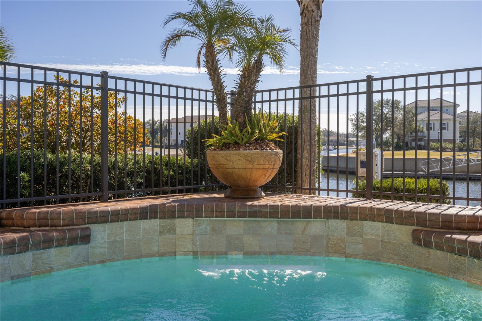 330 HARBOR VILLAGE PT N, PALM COAST, FL, 32137