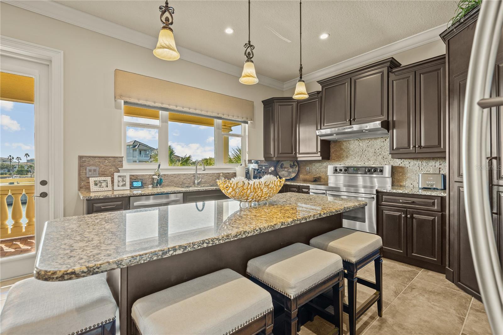 330 HARBOR VILLAGE PT N, PALM COAST, FL, 32137