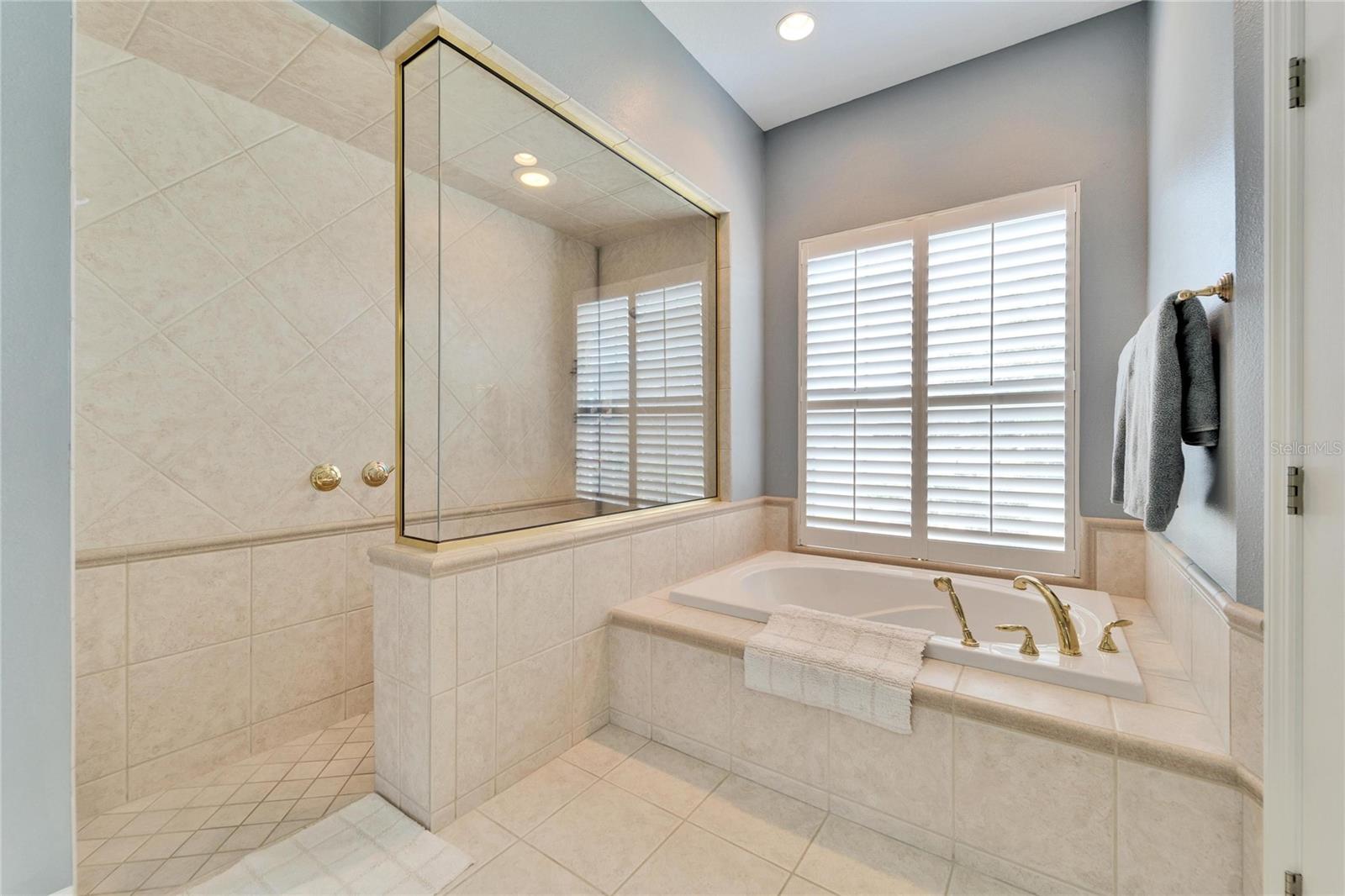 7068 ISLAND LAKE LN, LAKELAND, FL, 33813