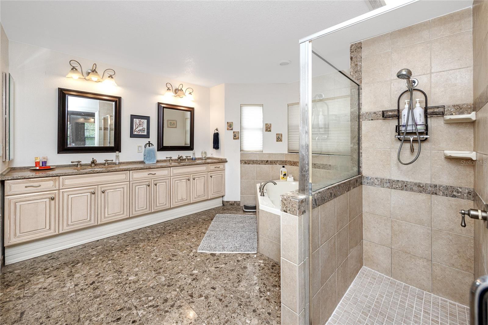 2893 ALLAPATTAH DR, CLEARWATER, FL, 33761