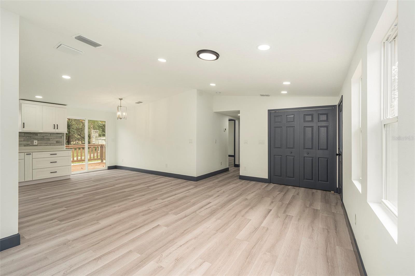 4133 TRANSUE DR, ZEPHYRHILLS, FL, 33542