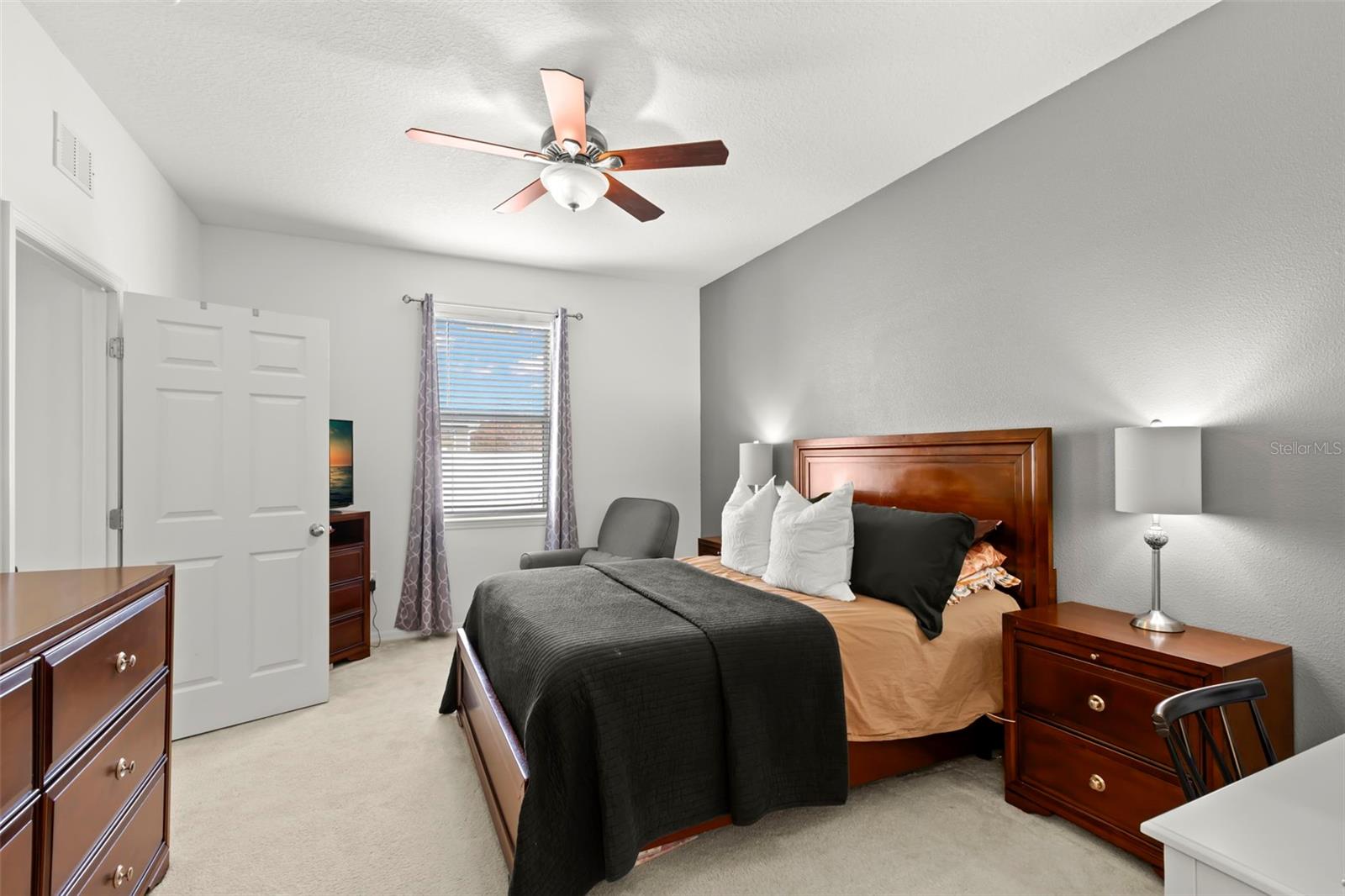 1066 KRENSON WOODS RD, LAKELAND, FL, 33813