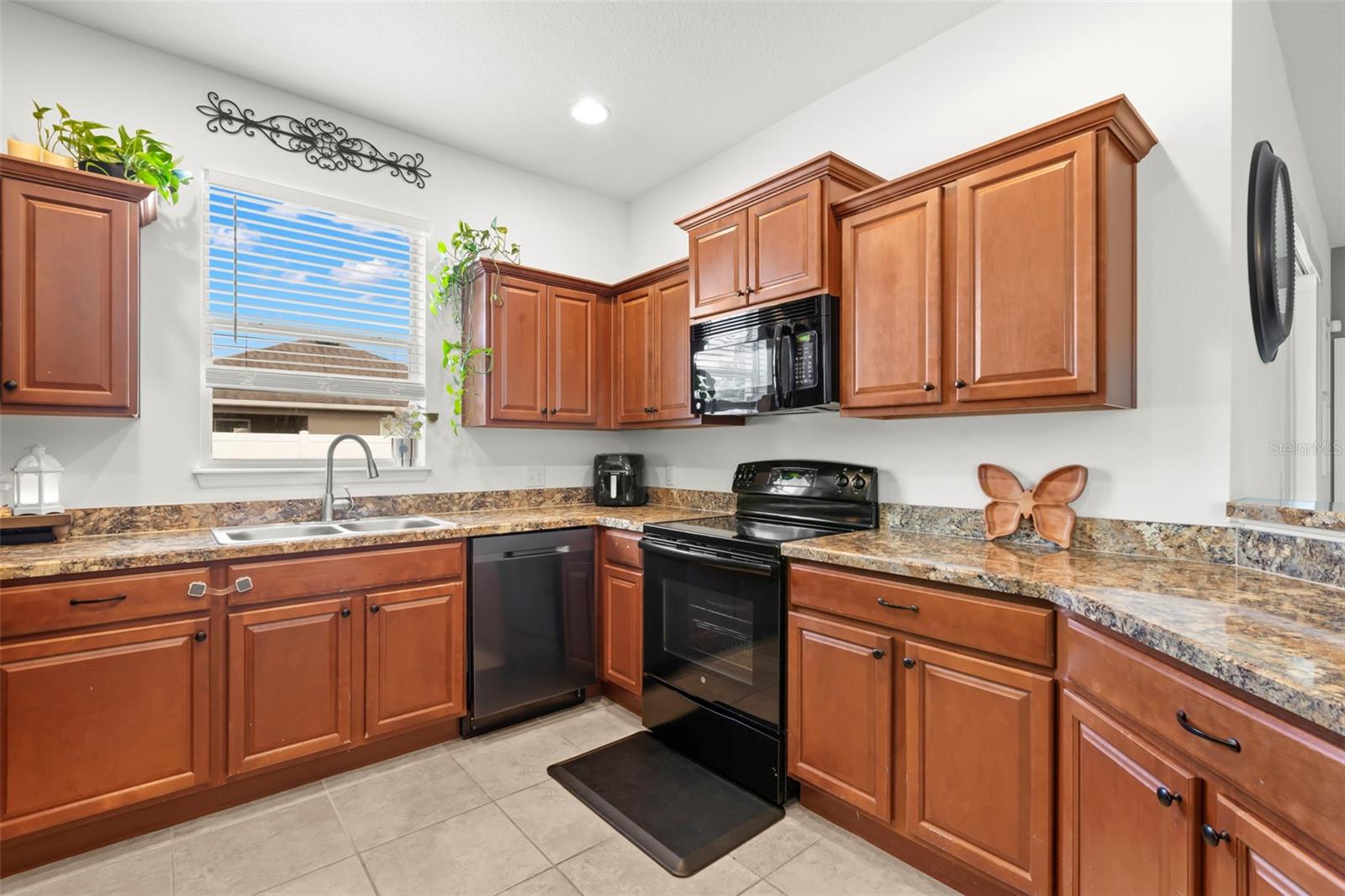 1066 KRENSON WOODS RD, LAKELAND, FL, 33813