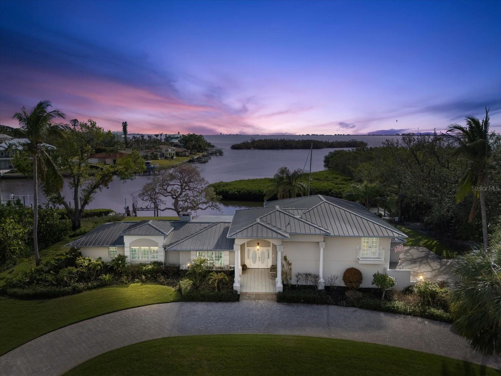 7056 HAWKS HARBOR CIR, BRADENTON, FL, 34207