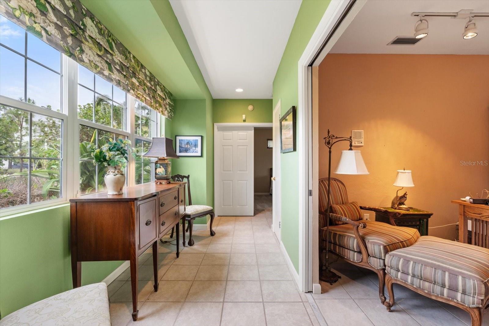 7056 HAWKS HARBOR CIR, BRADENTON, FL, 34207