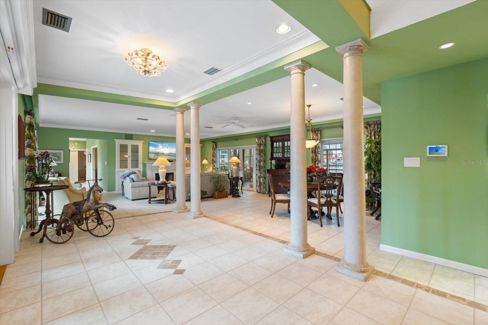 7056 HAWKS HARBOR CIR, BRADENTON, FL, 34207