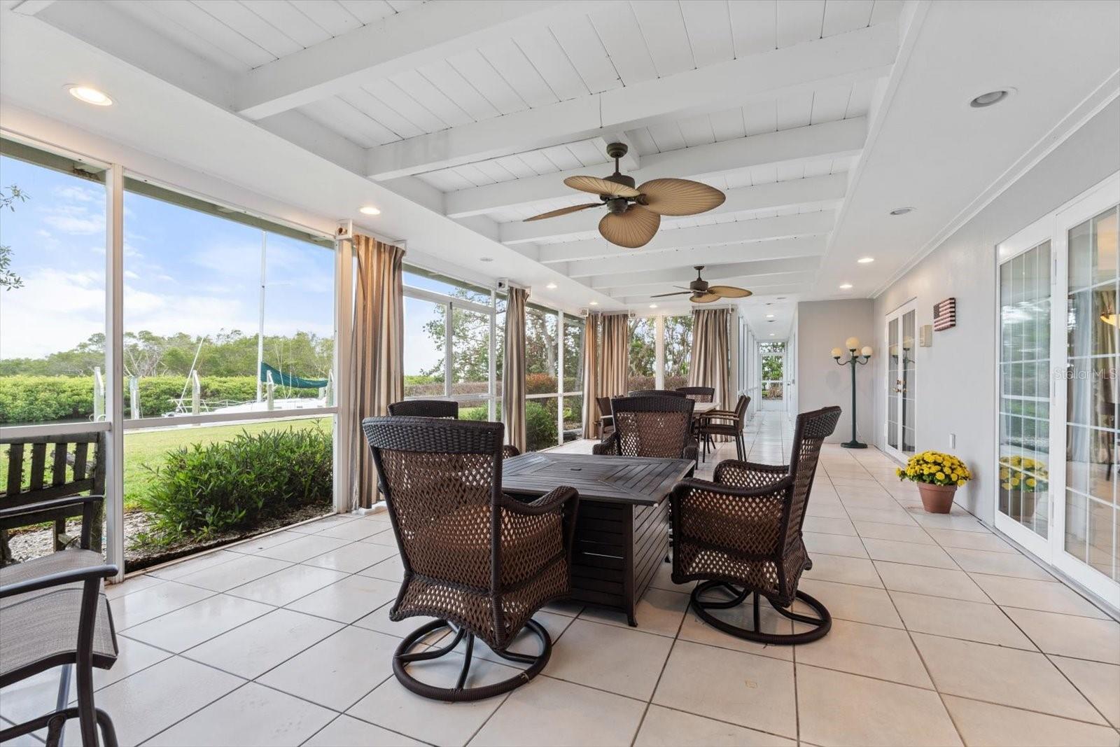 7056 HAWKS HARBOR CIR, BRADENTON, FL, 34207