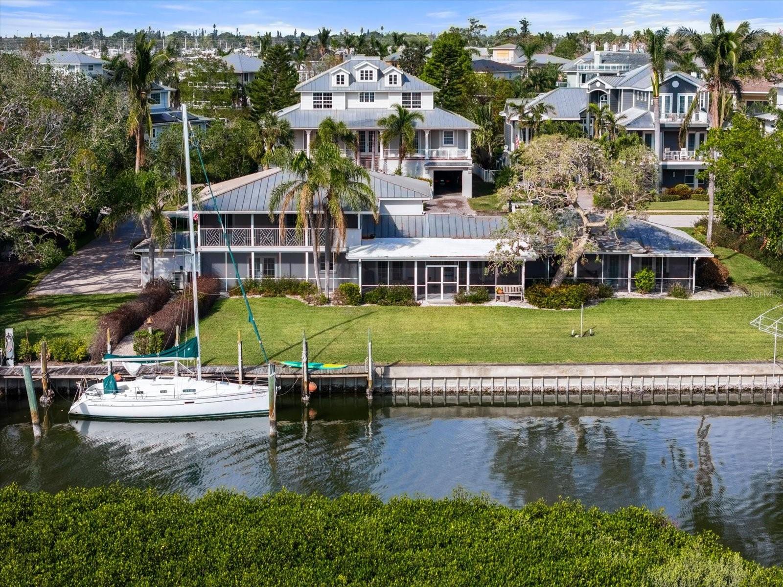 7056 HAWKS HARBOR CIR, BRADENTON, FL, 34207