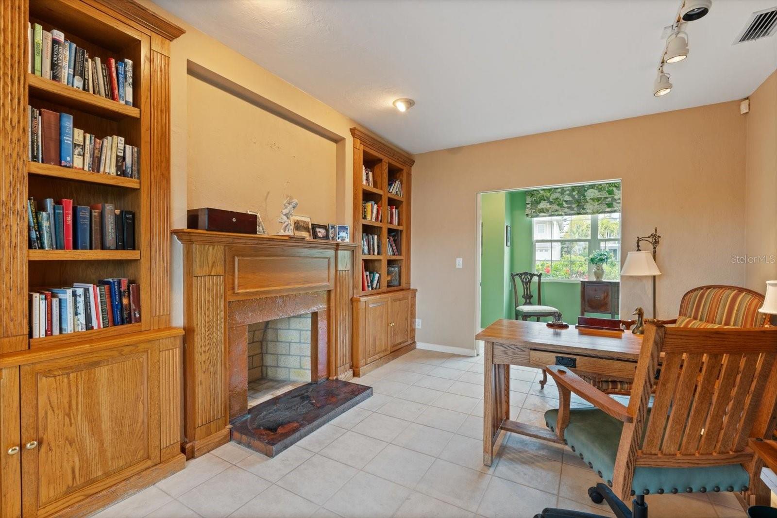 7056 HAWKS HARBOR CIR, BRADENTON, FL, 34207