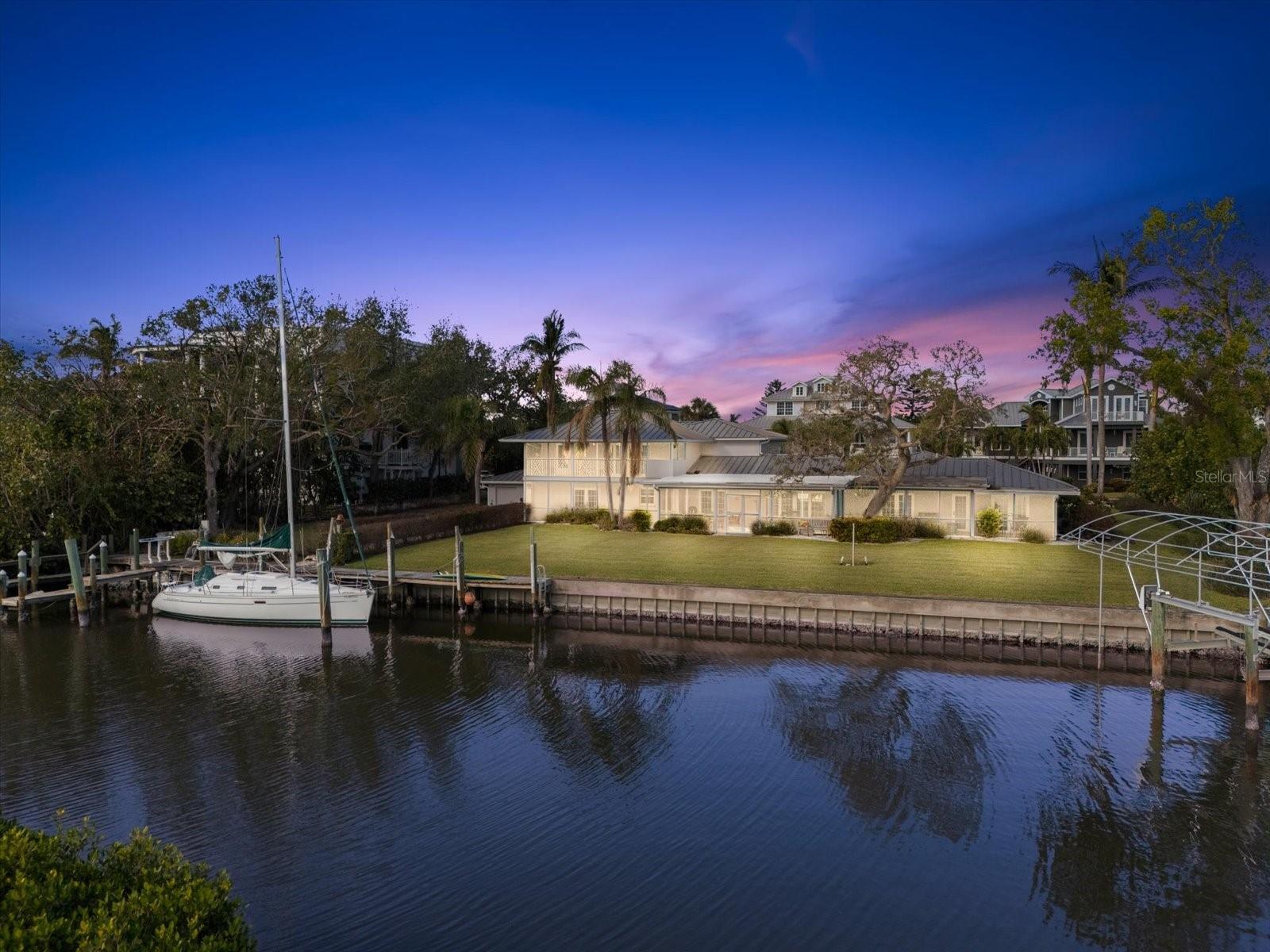 7056 HAWKS HARBOR CIR, BRADENTON, FL, 34207