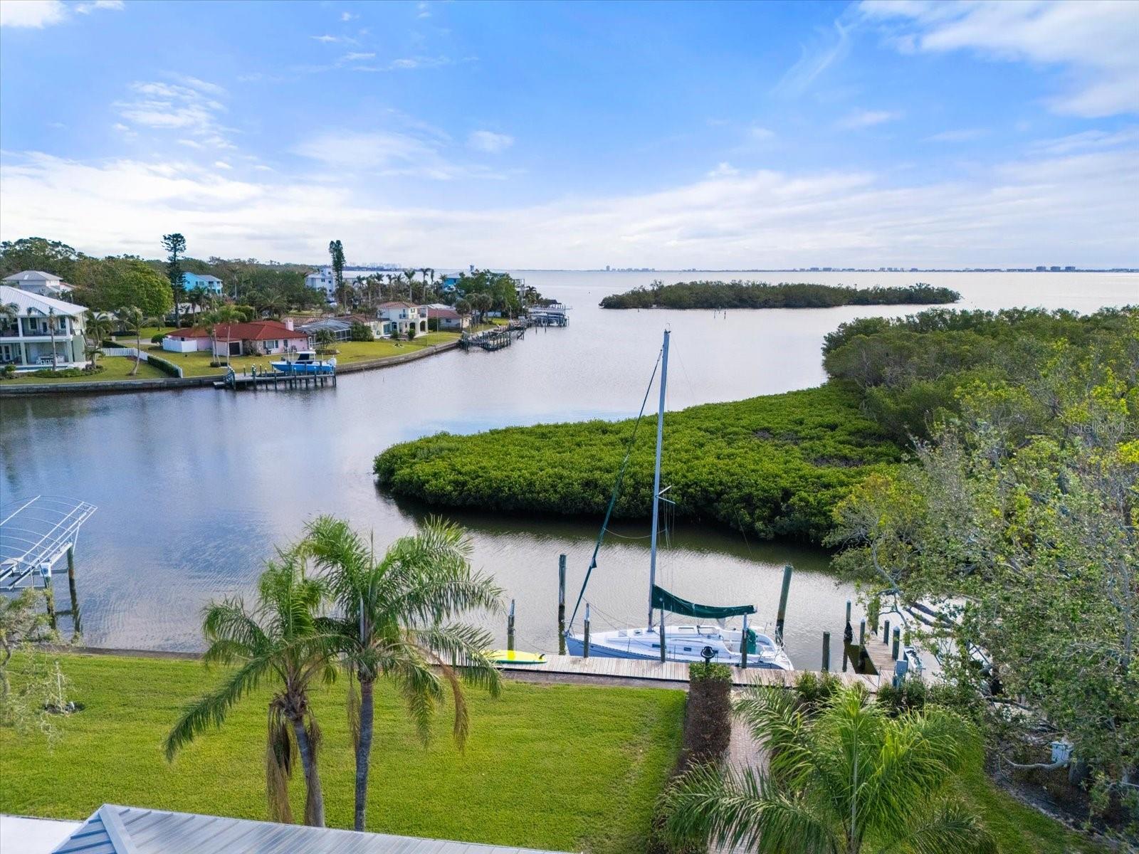 7056 HAWKS HARBOR CIR, BRADENTON, FL, 34207