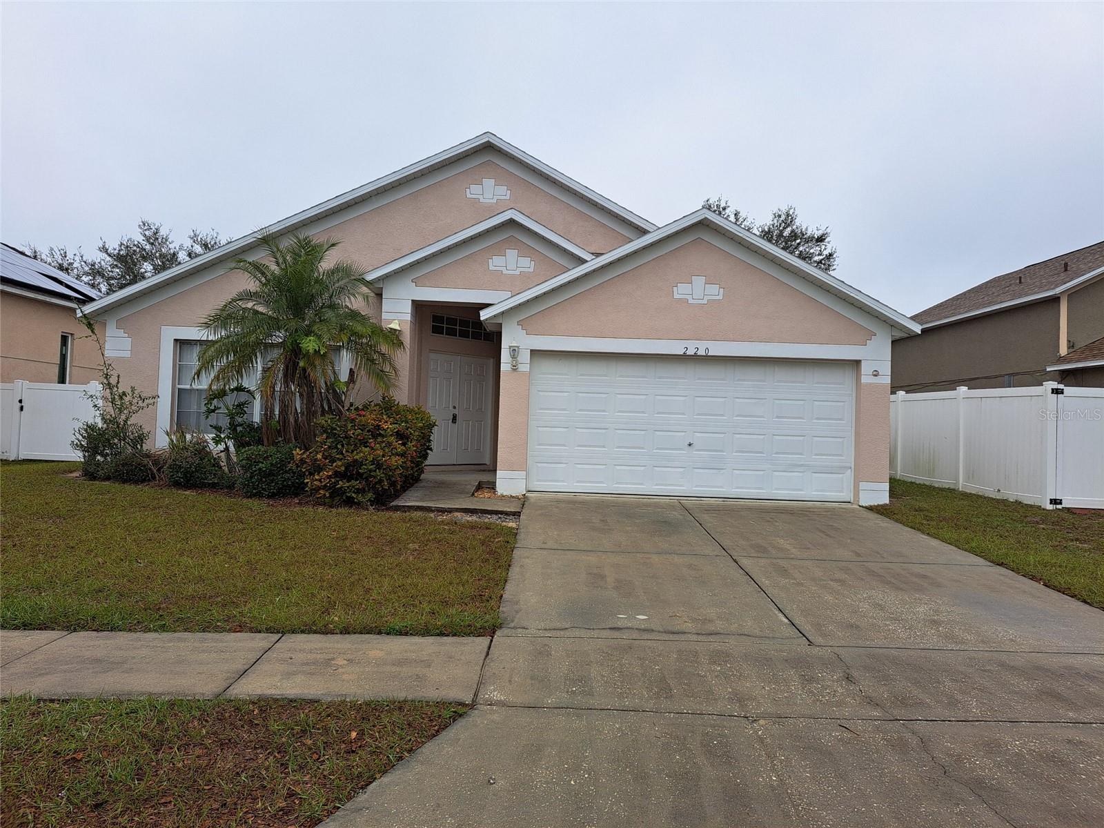 220 RONALDALE AVE, HAINES CITY, FL, 33844