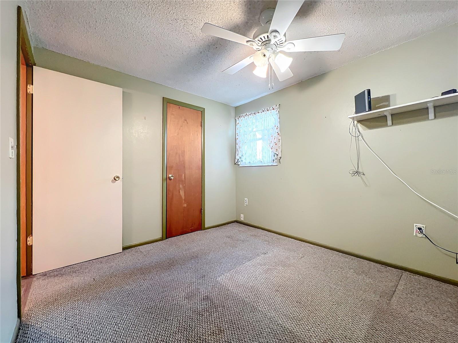 70 HORTON CIR, SARASOTA, FL, 34232