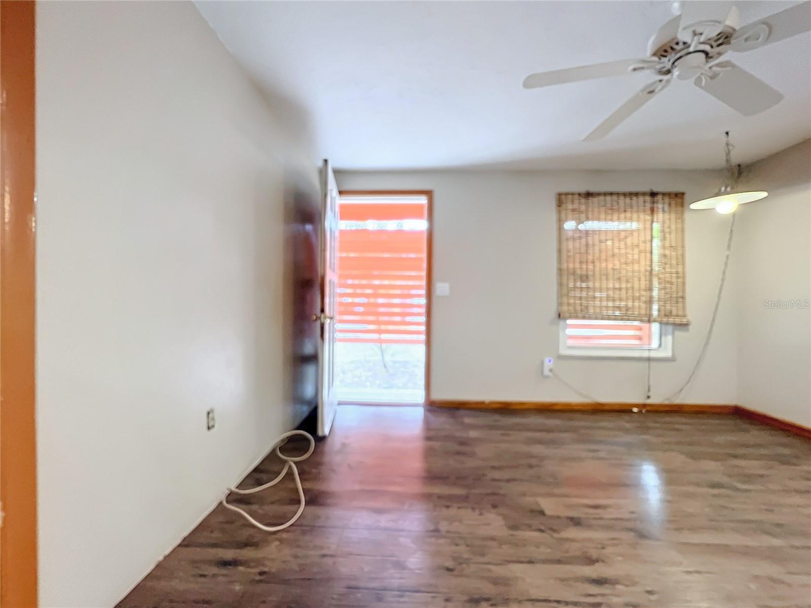 70 HORTON CIR, SARASOTA, FL, 34232