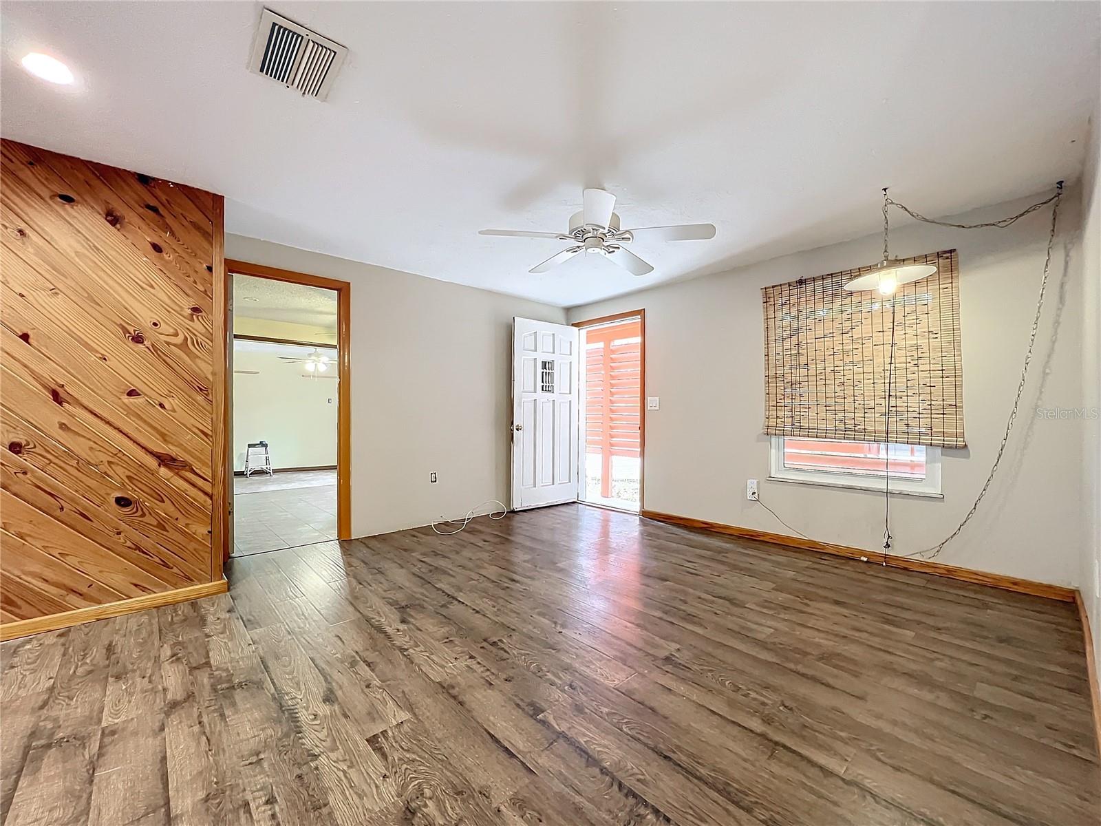 70 HORTON CIR, SARASOTA, FL, 34232