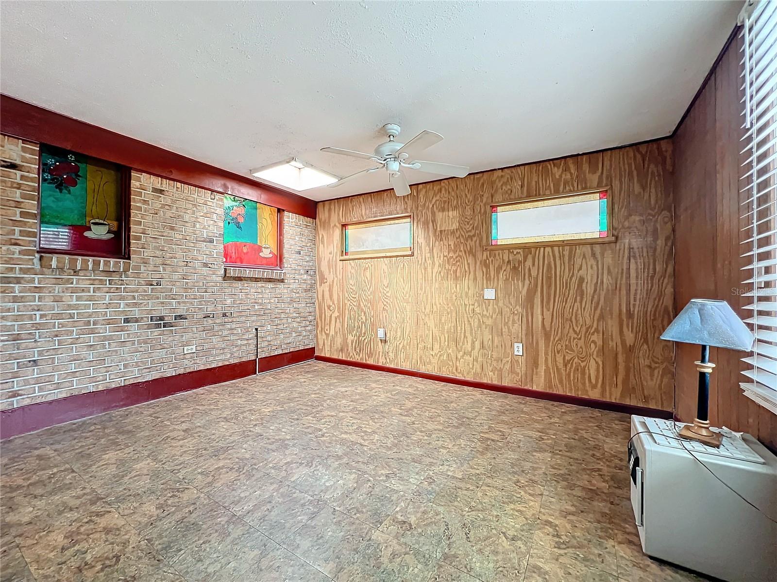 70 HORTON CIR, SARASOTA, FL, 34232
