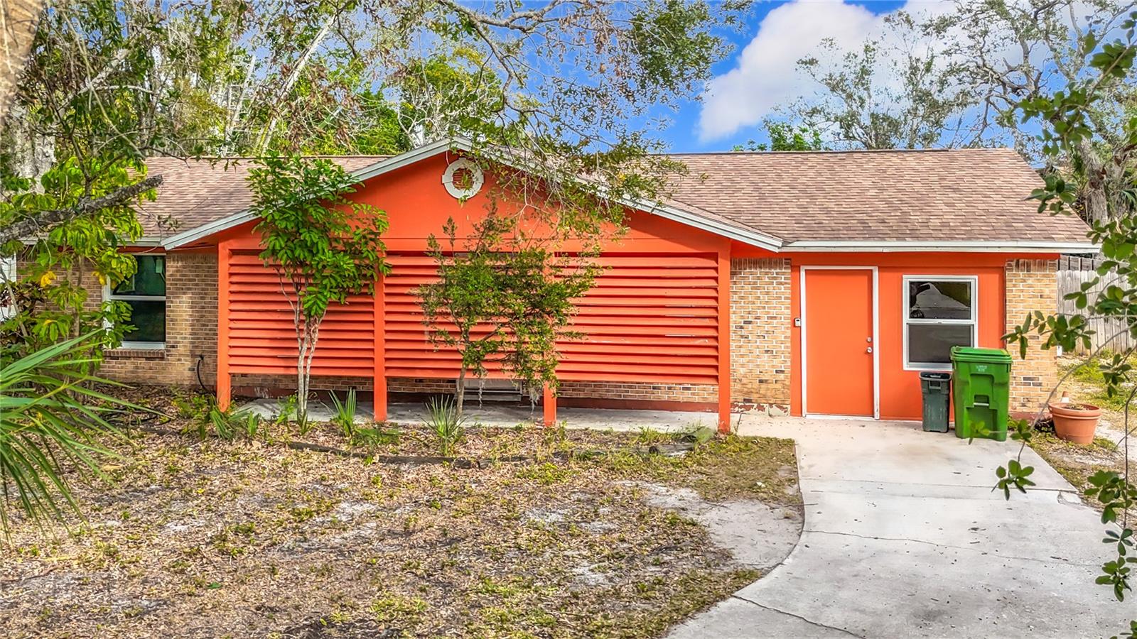 70 HORTON CIR, SARASOTA, FL, 34232