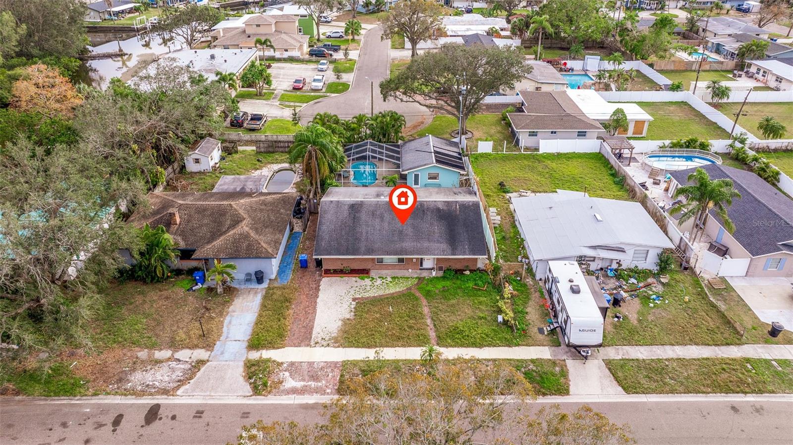120 80TH AVE N, ST PETERSBURG, FL, 33702