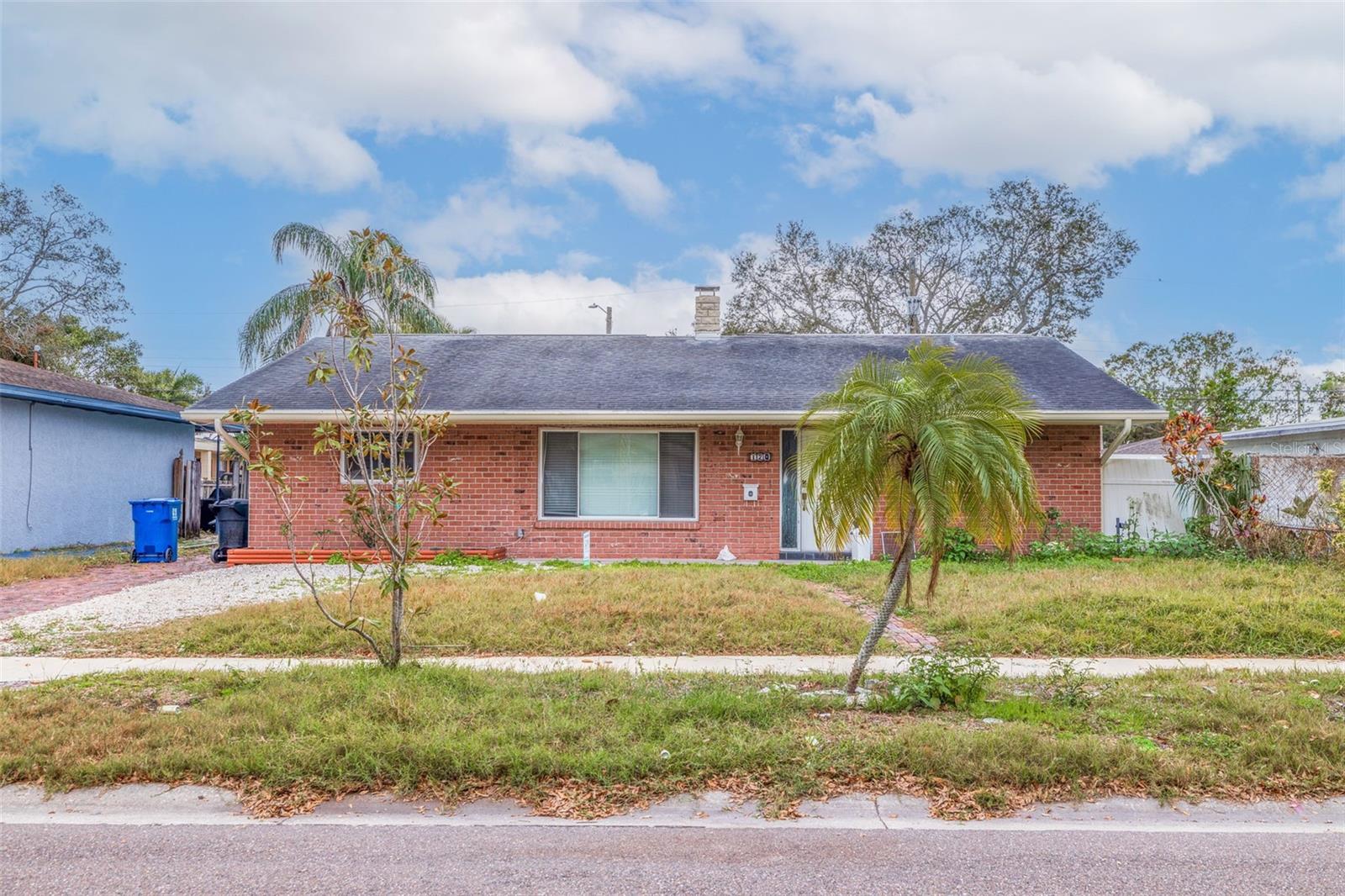 120 80TH AVE N, ST PETERSBURG, FL, 33702