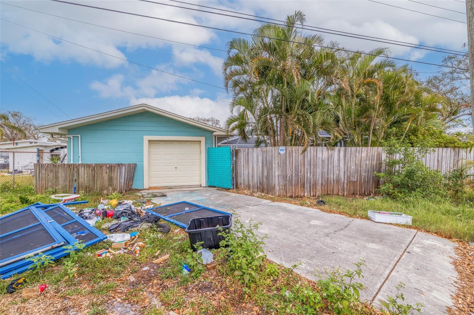 120 80TH AVE N, ST PETERSBURG, FL, 33702