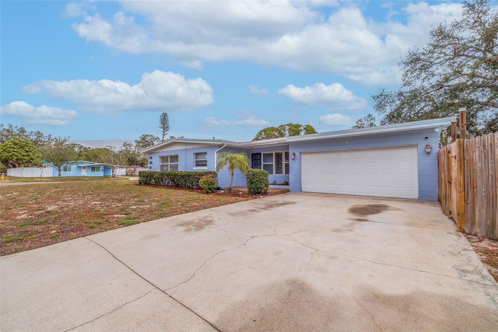 674 61ST AVE S, ST PETERSBURG, FL, 33705