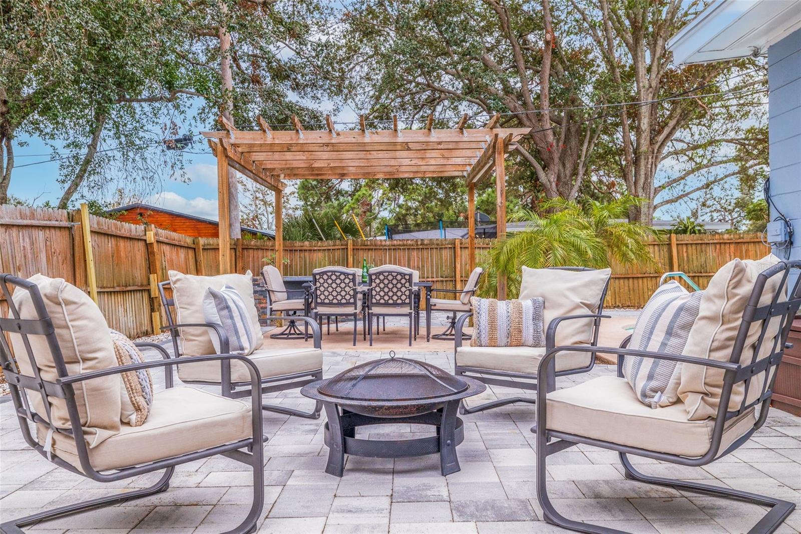 674 61ST AVE S, ST PETERSBURG, FL, 33705