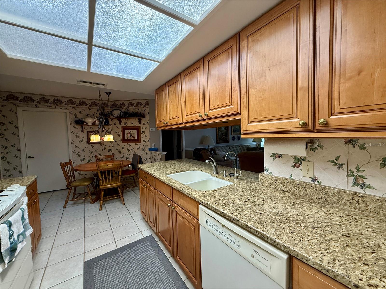 8111 MERRIMAC DR, PORT RICHEY, FL, 34668