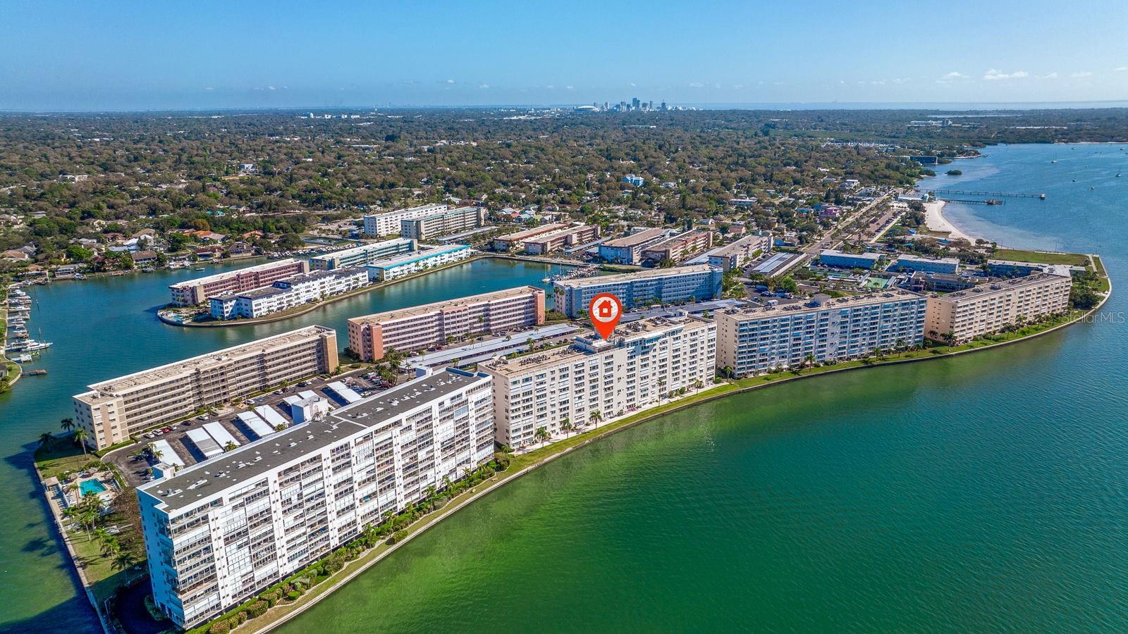 6020 SHORE BLVD S #411, GULFPORT, FL, 33707