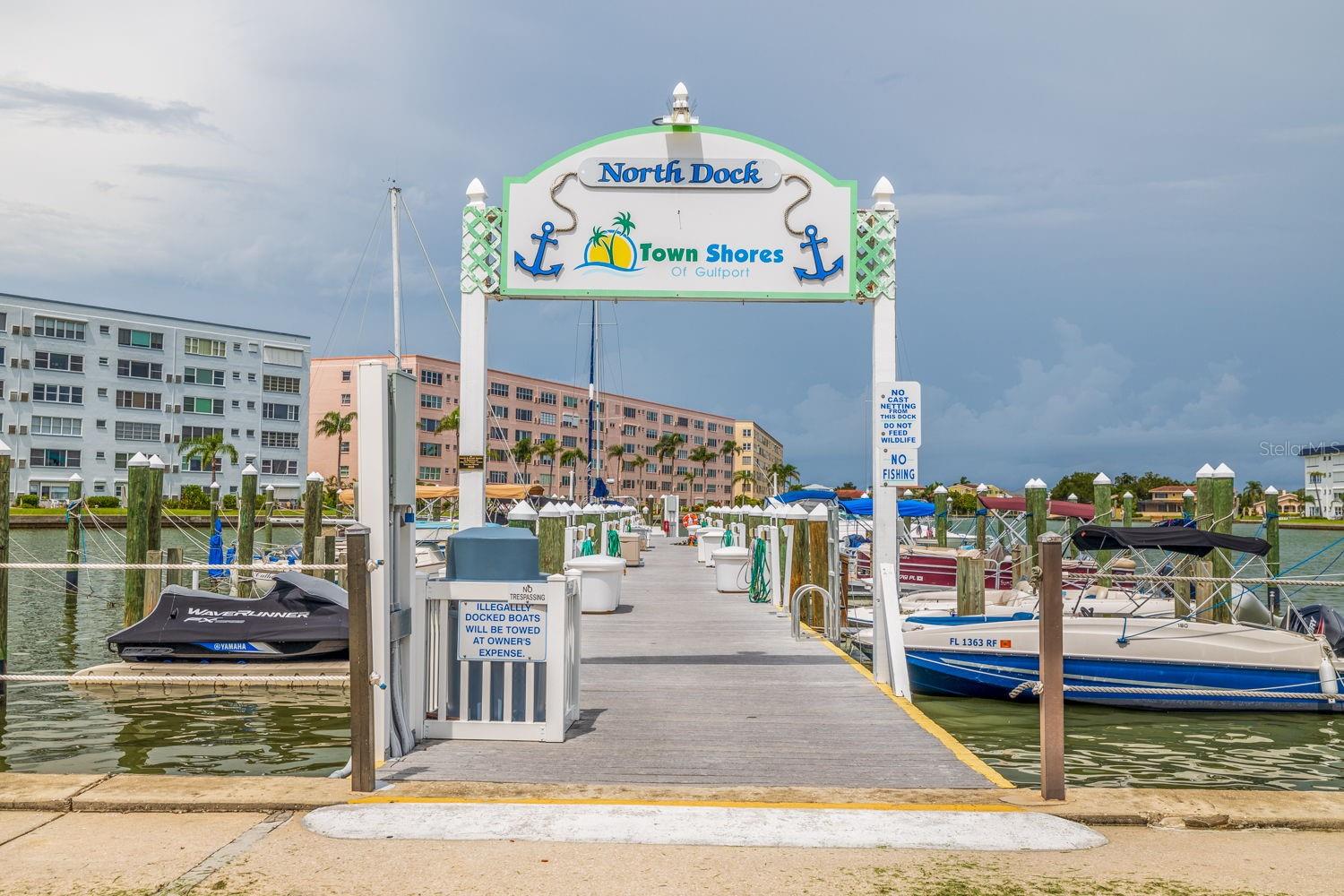 6020 SHORE BLVD S #411, GULFPORT, FL, 33707