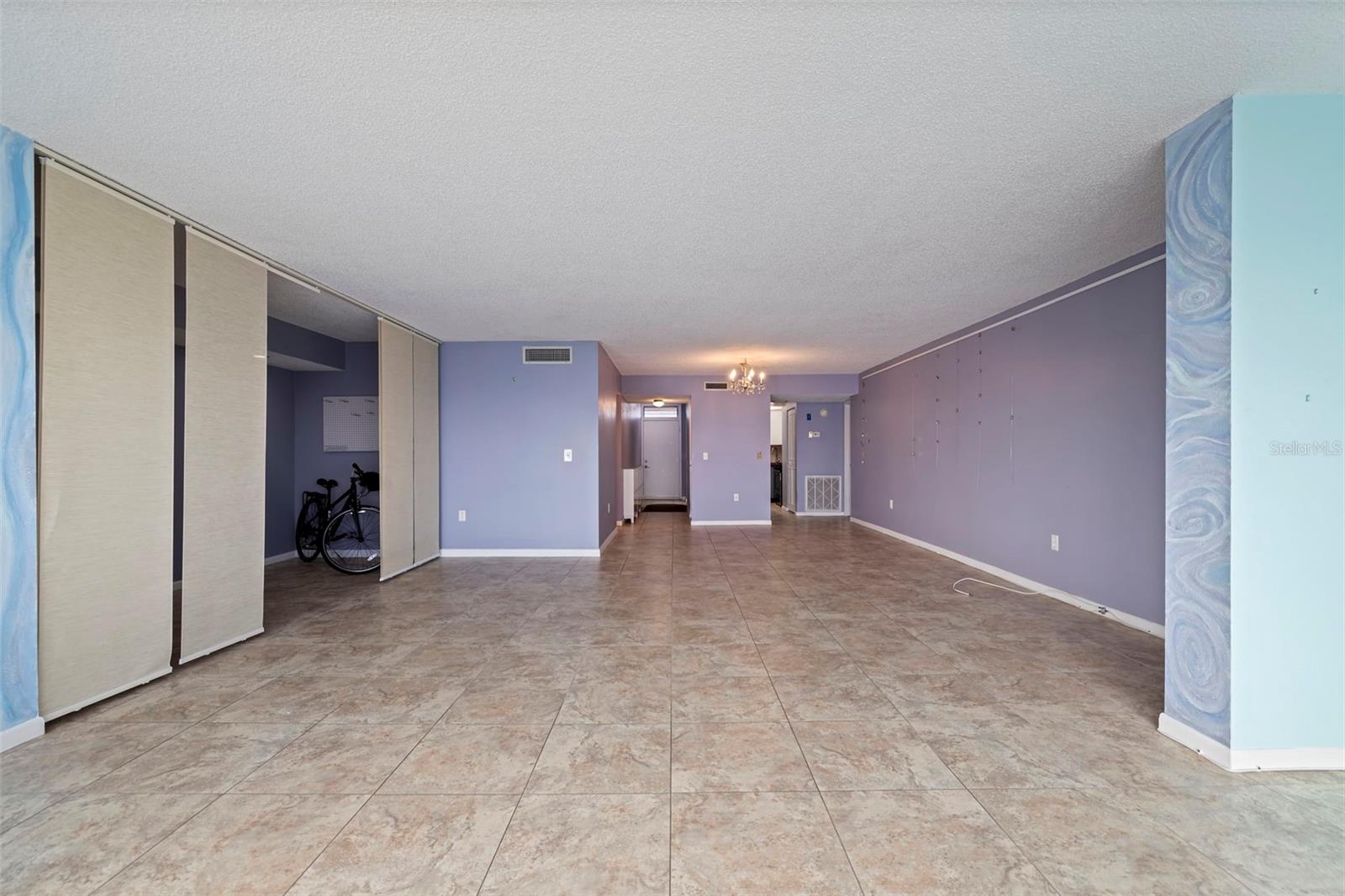 6020 SHORE BLVD S #411, GULFPORT, FL, 33707