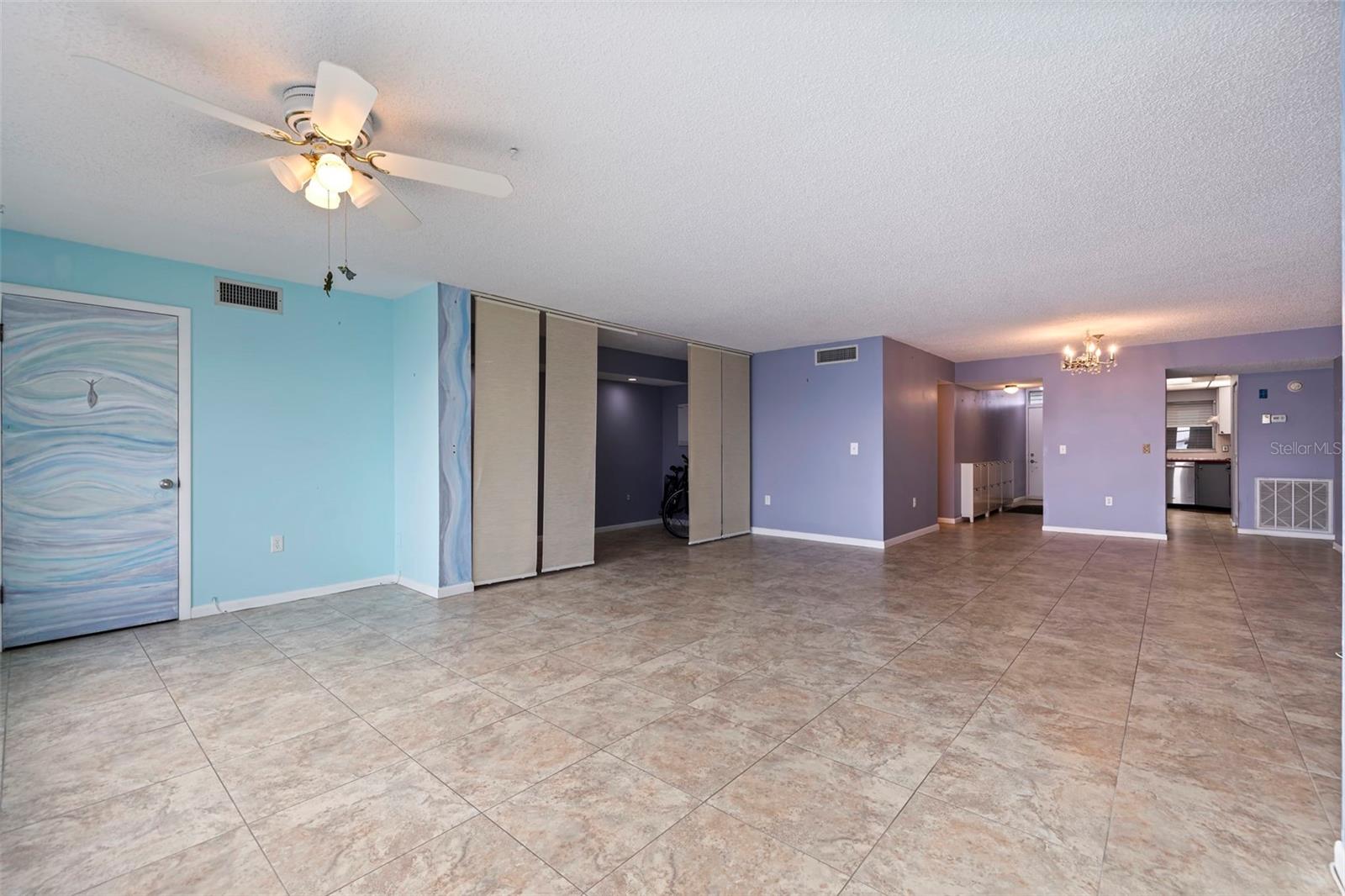 6020 SHORE BLVD S #411, GULFPORT, FL, 33707