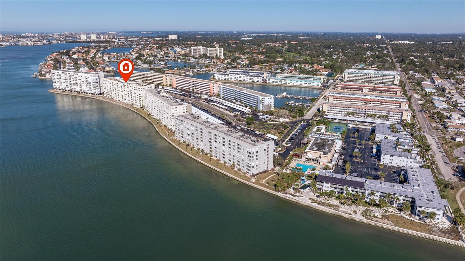 6020 SHORE BLVD S #411, GULFPORT, FL, 33707