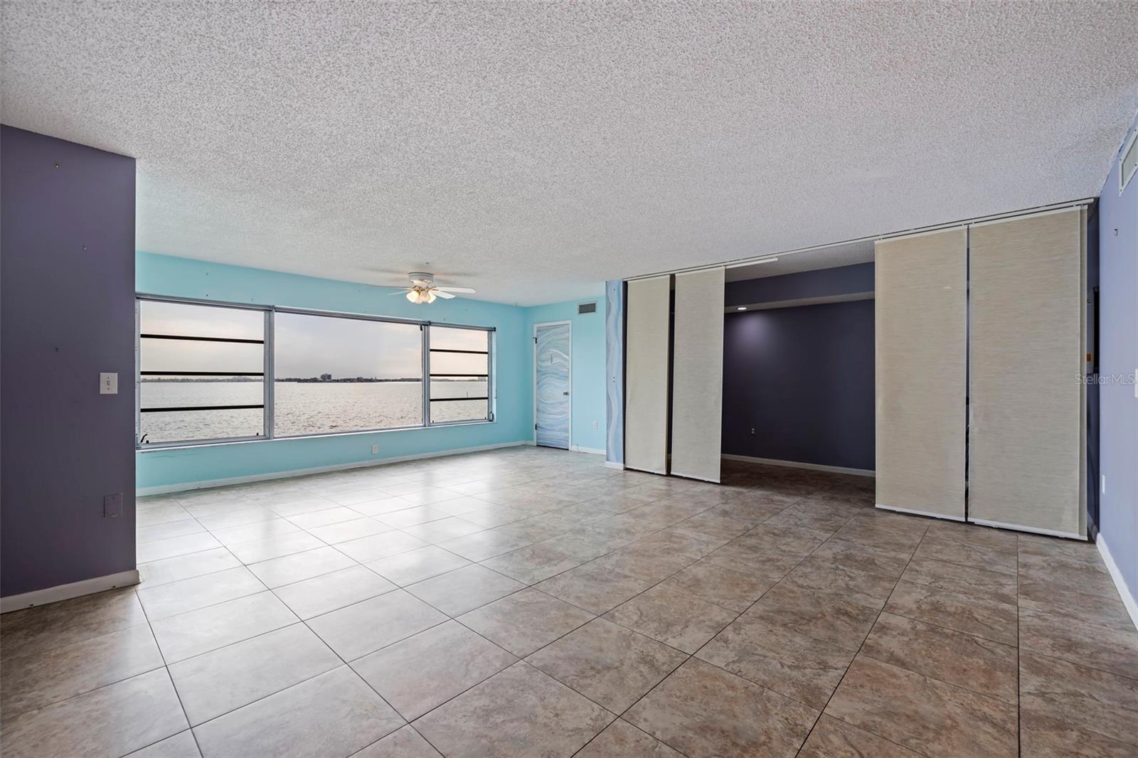 6020 SHORE BLVD S #411, GULFPORT, FL, 33707