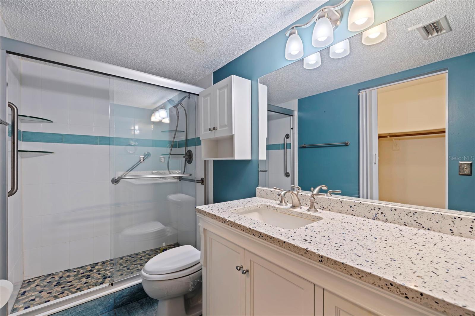 6020 SHORE BLVD S #411, GULFPORT, FL, 33707