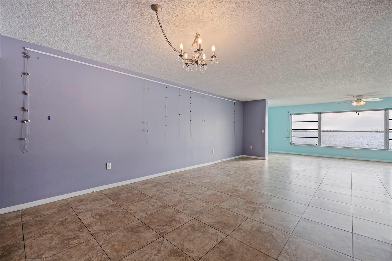 6020 SHORE BLVD S #411, GULFPORT, FL, 33707