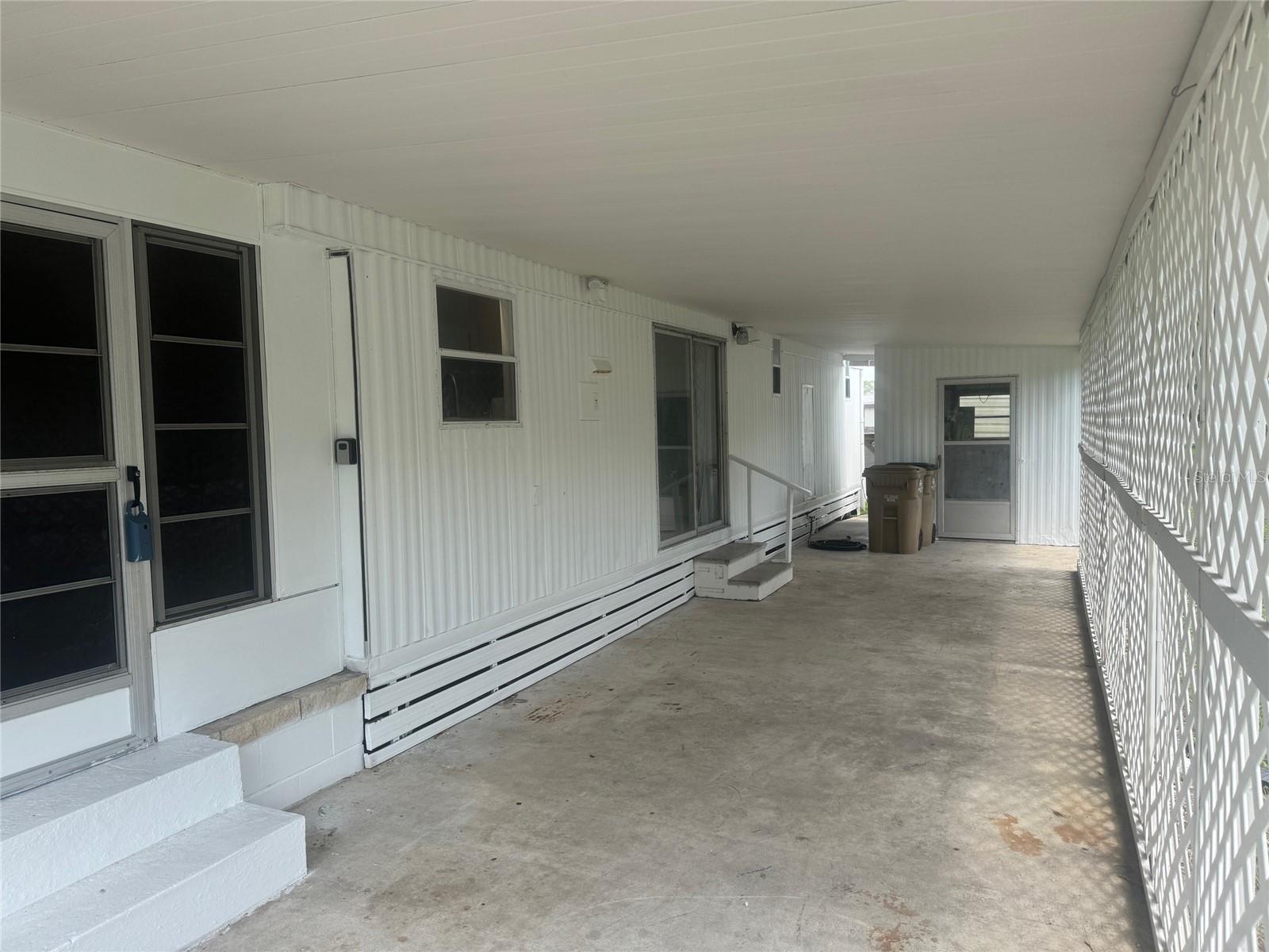 4211 WINDY WAY, FRUITLAND PARK, FL, 34731