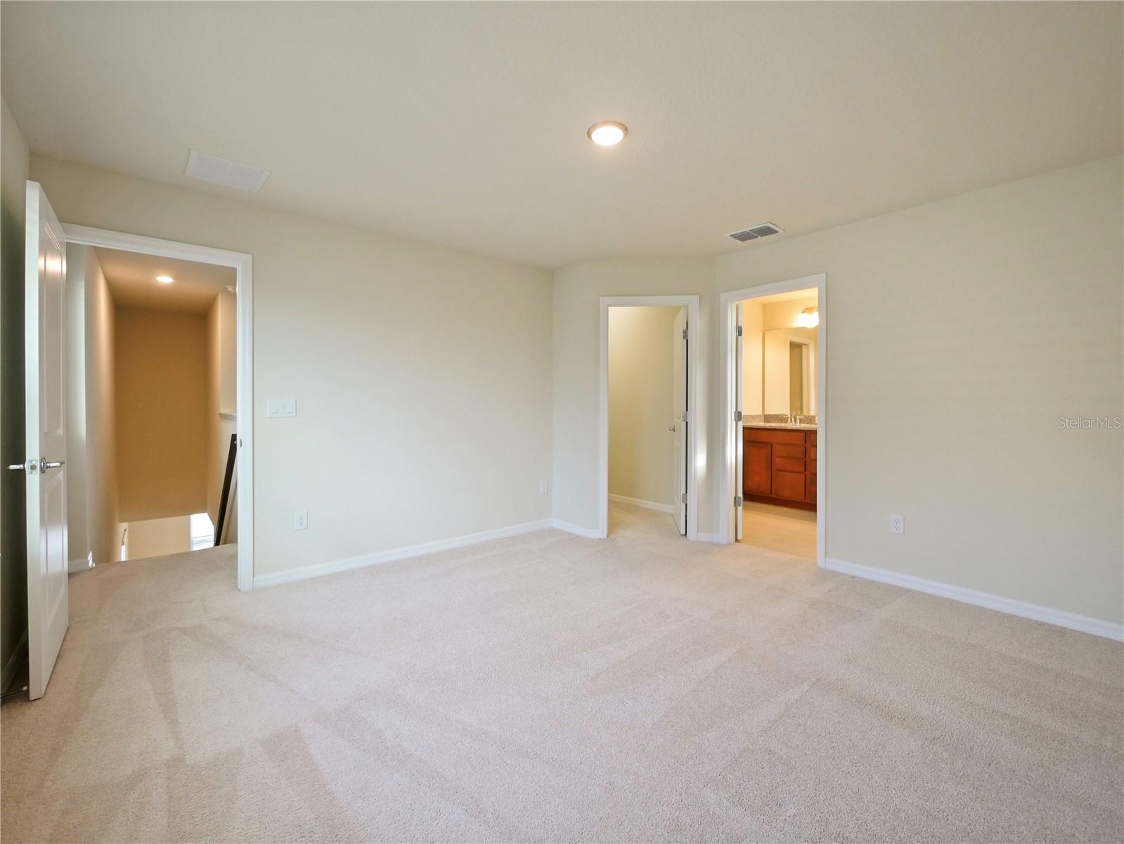 5650 WOODEN PINE DR, ORLANDO, FL, 32829