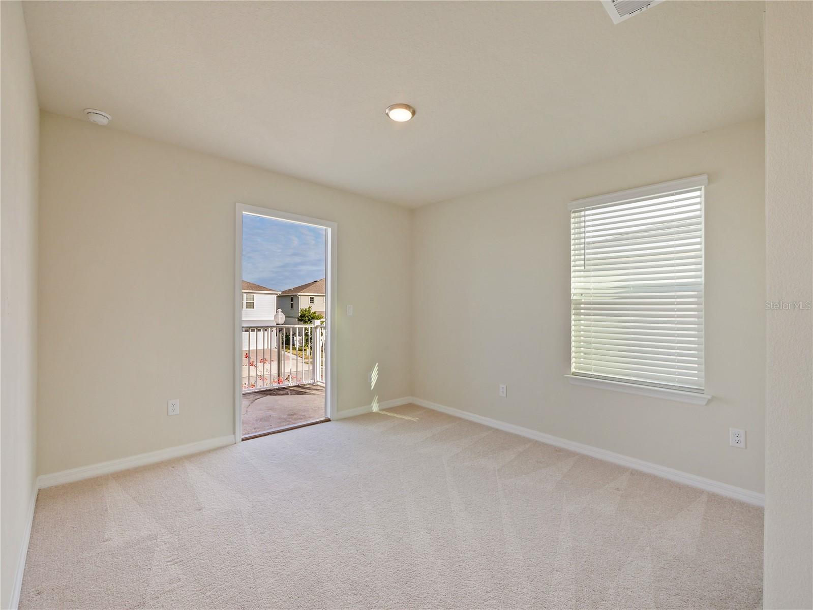 5650 WOODEN PINE DR, ORLANDO, FL, 32829