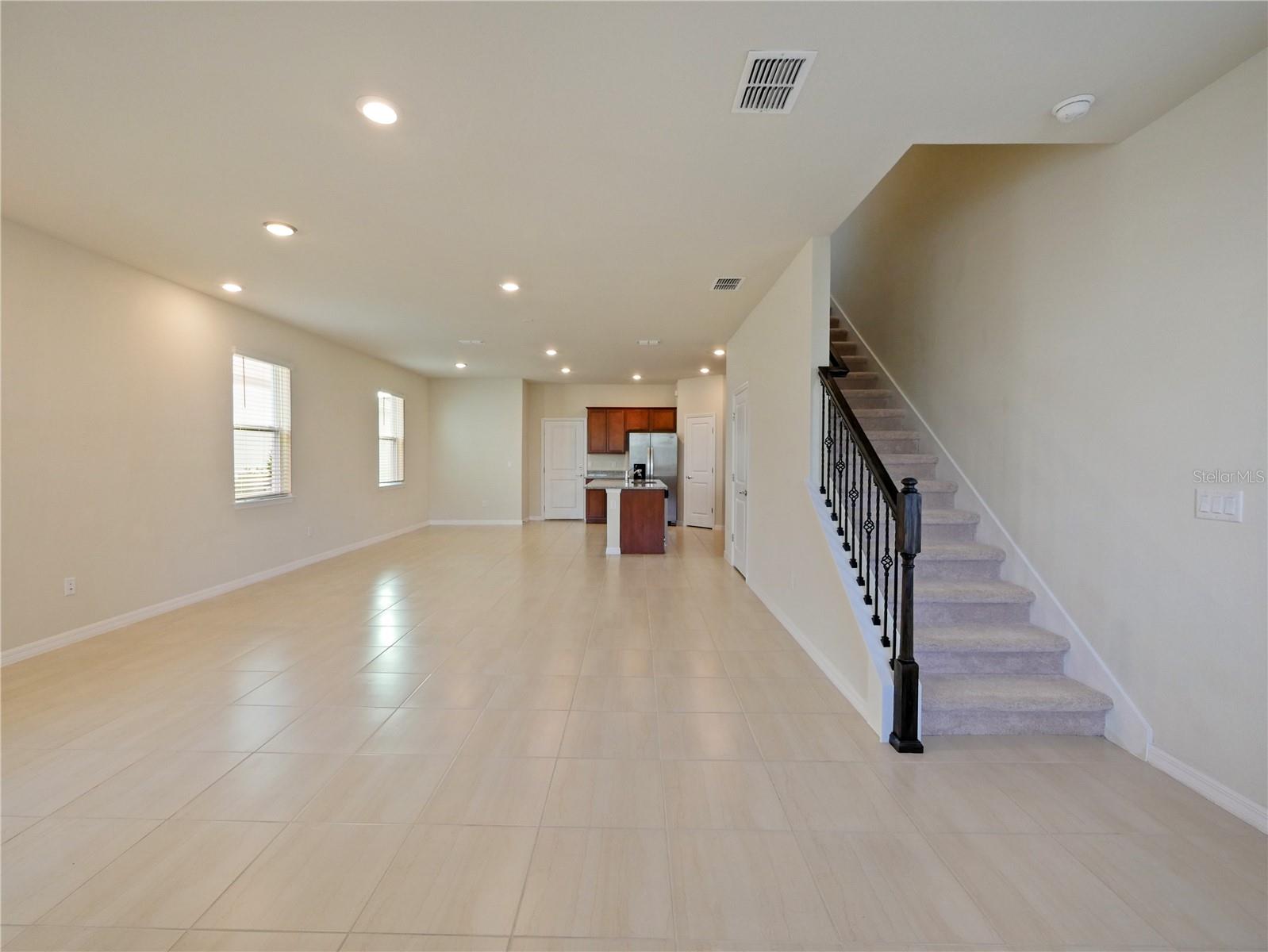 5650 WOODEN PINE DR, ORLANDO, FL, 32829