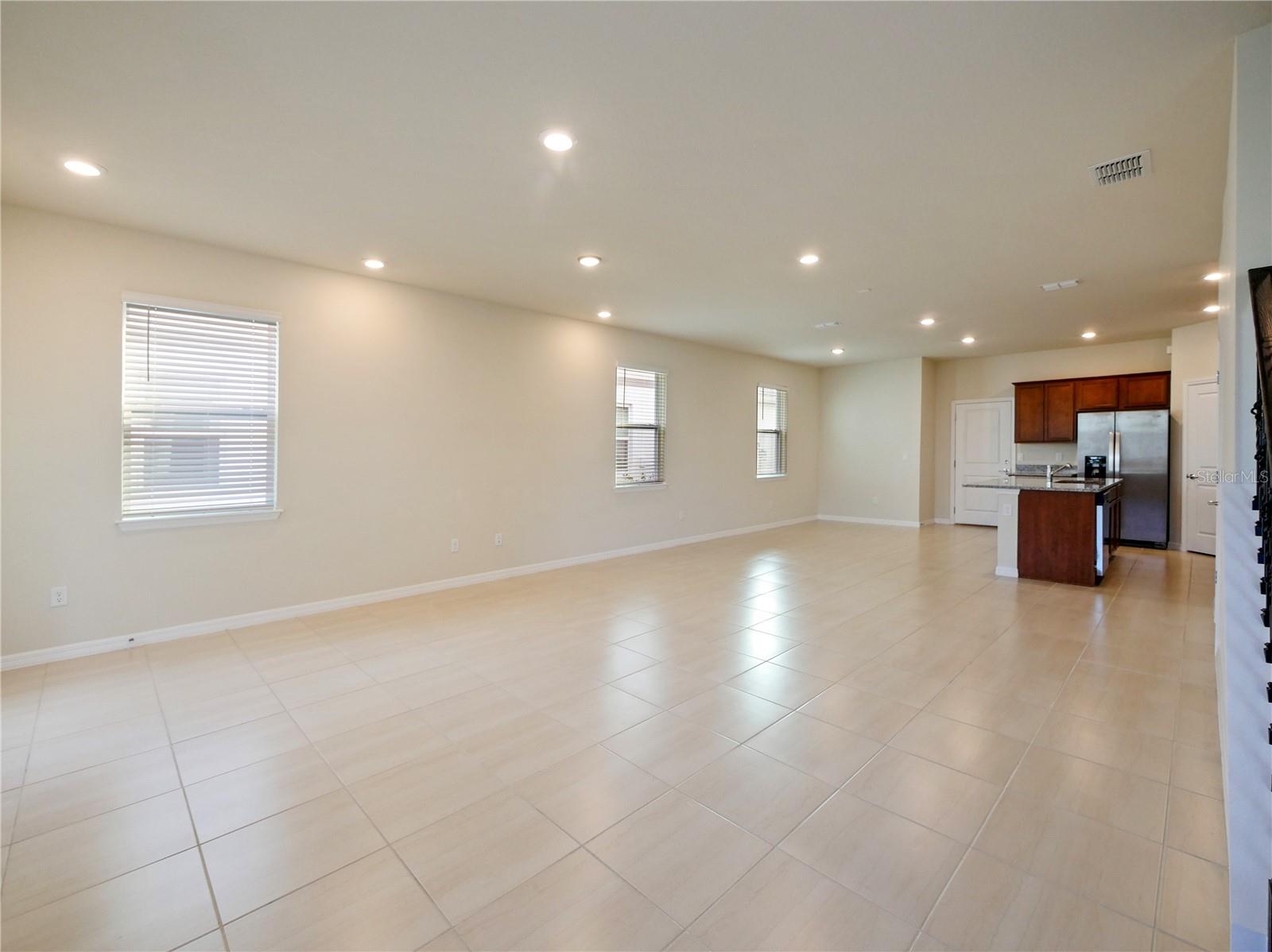 5650 WOODEN PINE DR, ORLANDO, FL, 32829