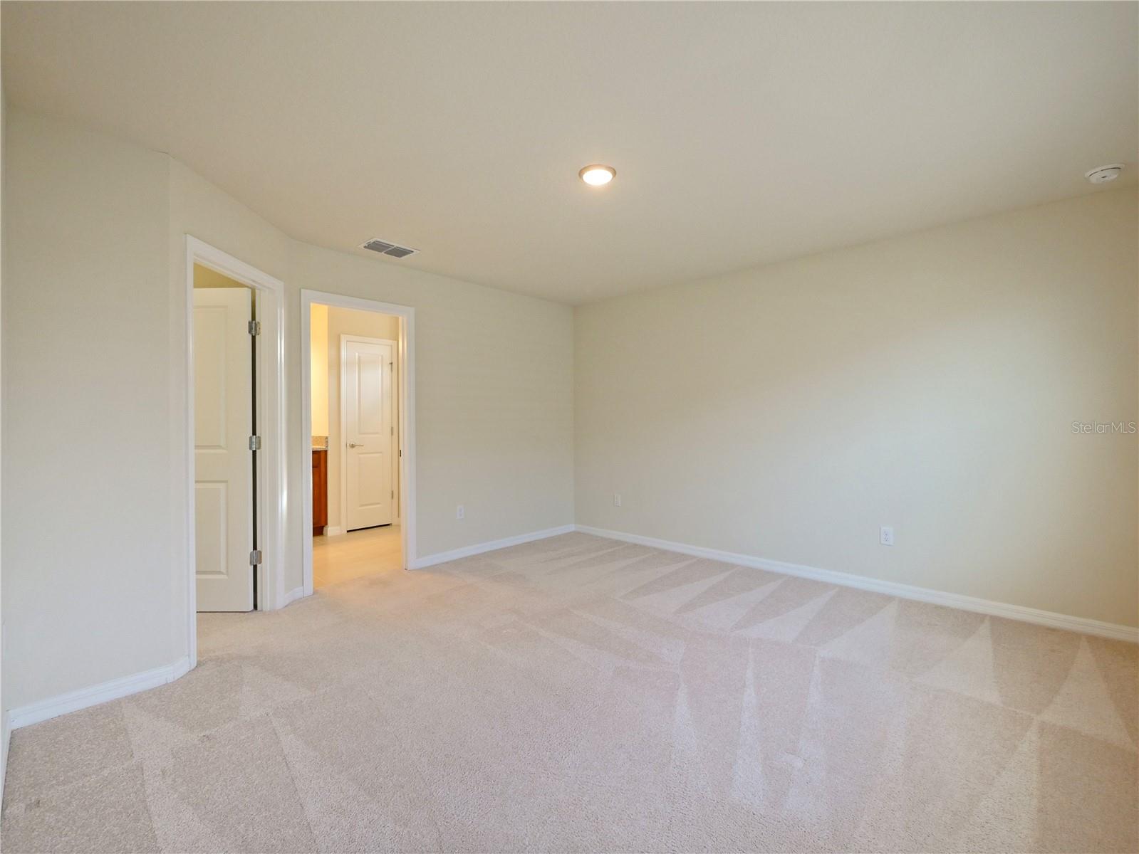 5650 WOODEN PINE DR, ORLANDO, FL, 32829