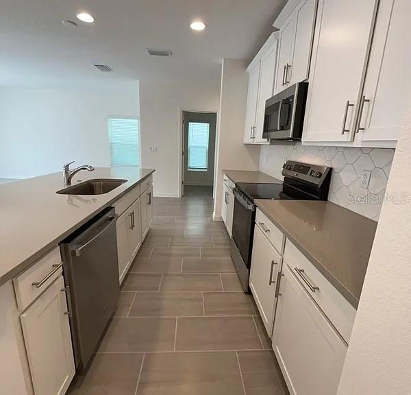 142 TINY FLOWER RD, DAVENPORT, FL, 33837