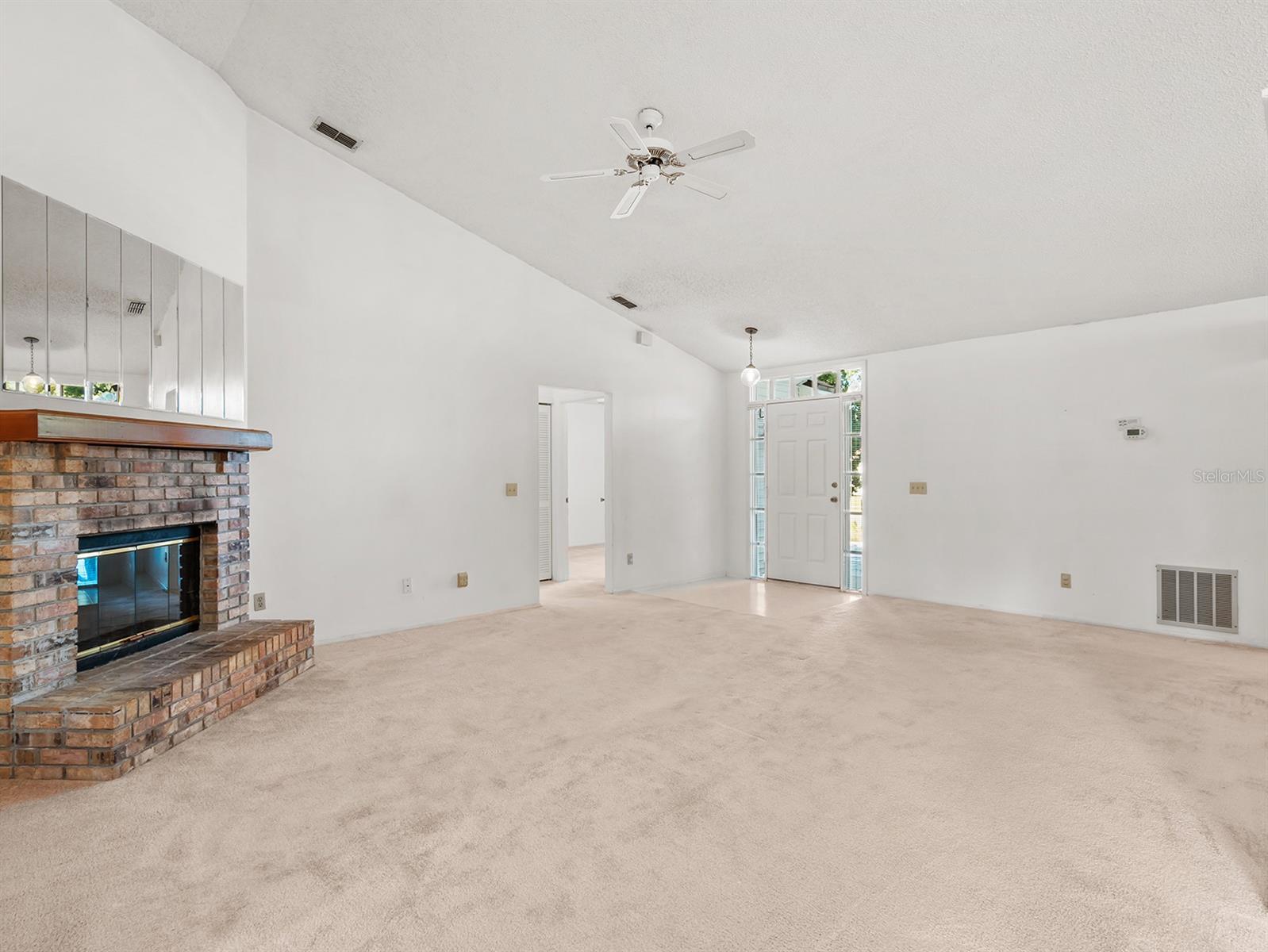 1360 CHERRYBARK RD, APOPKA, FL, 32703