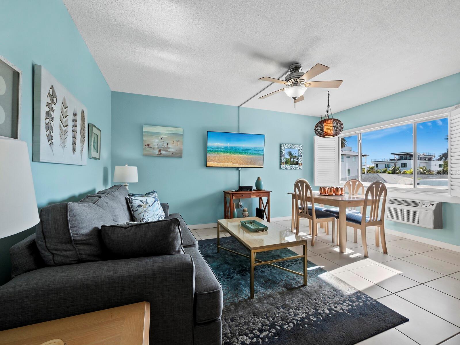 475 BENJAMIN FRANKLIN DR #215, SARASOTA, FL, 34236