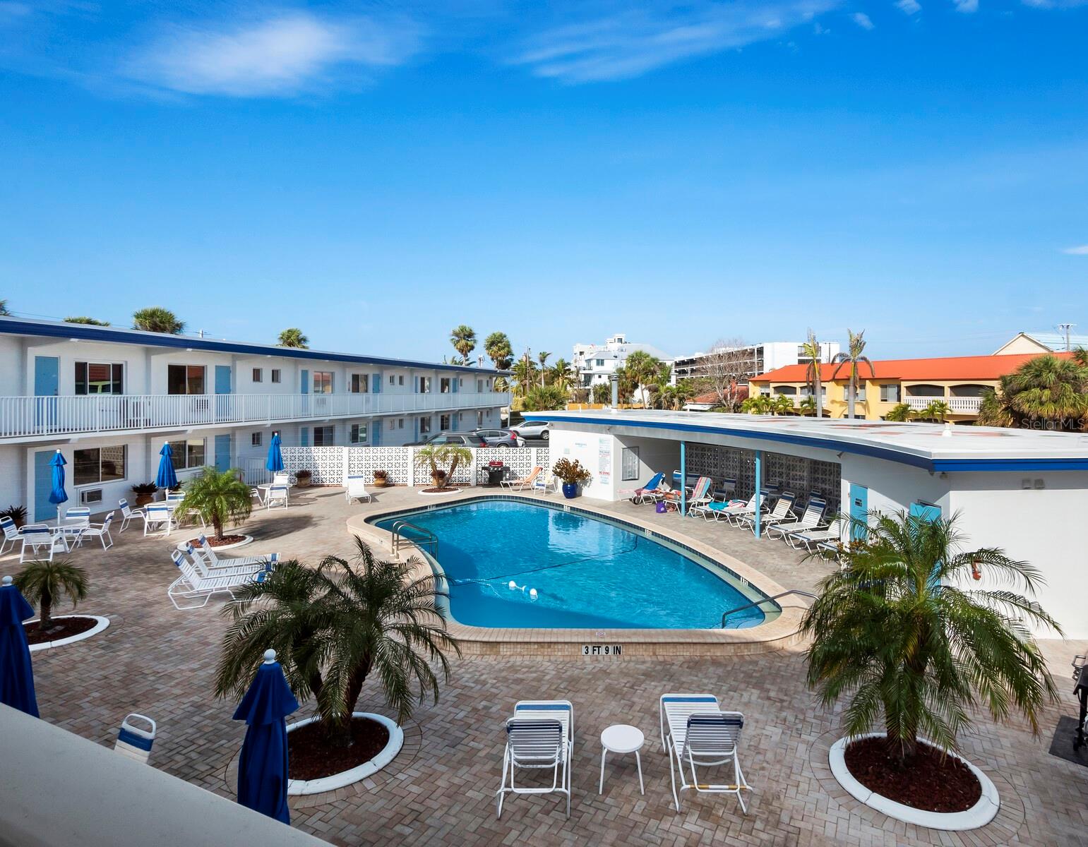 475 BENJAMIN FRANKLIN DR #215, SARASOTA, FL, 34236