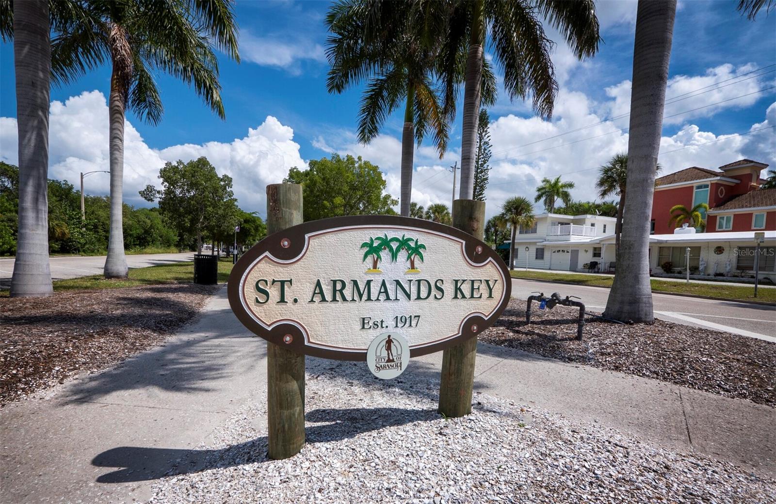 475 BENJAMIN FRANKLIN DR #215, SARASOTA, FL, 34236