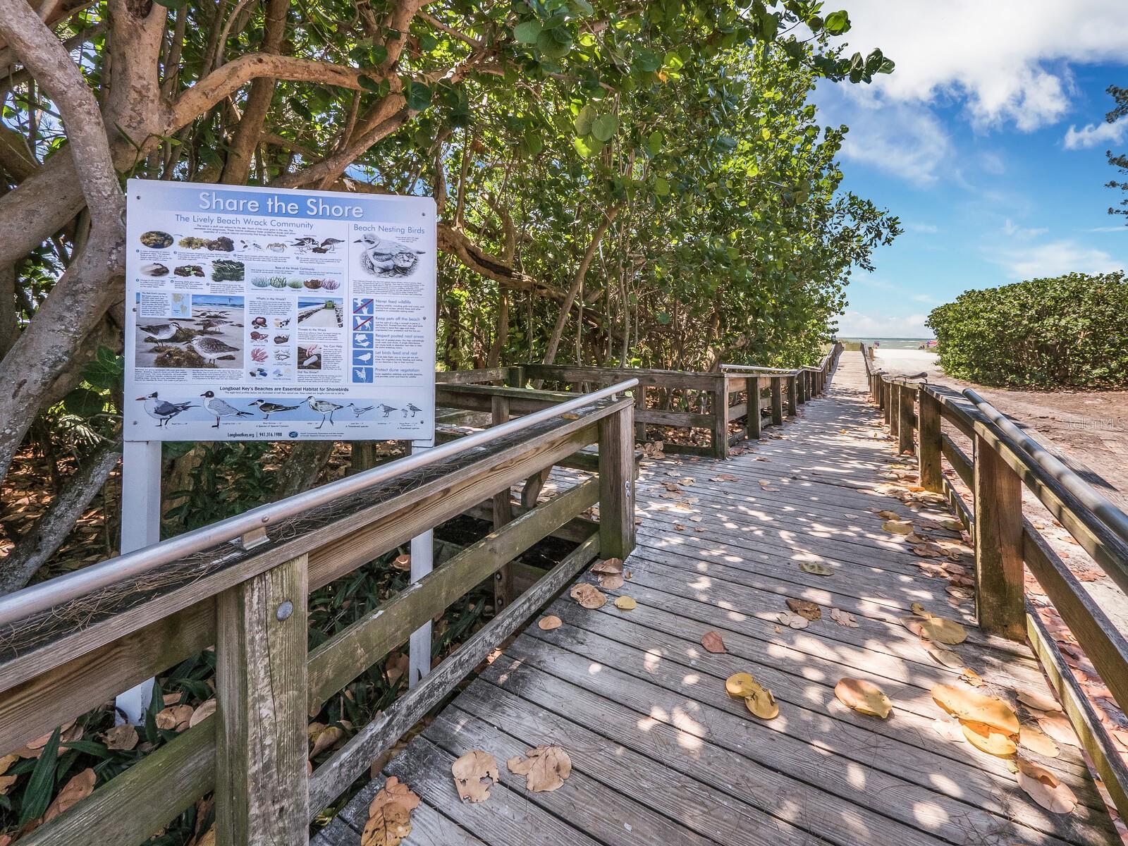 711 RUSSELL ST, LONGBOAT KEY, FL, 34228