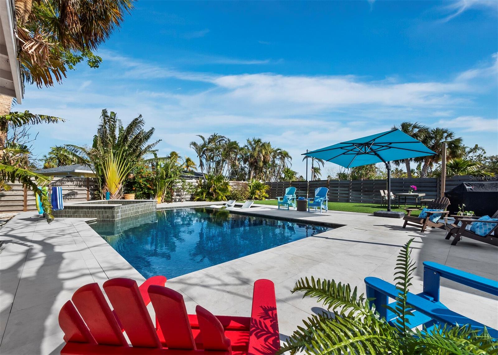711 RUSSELL ST, LONGBOAT KEY, FL, 34228