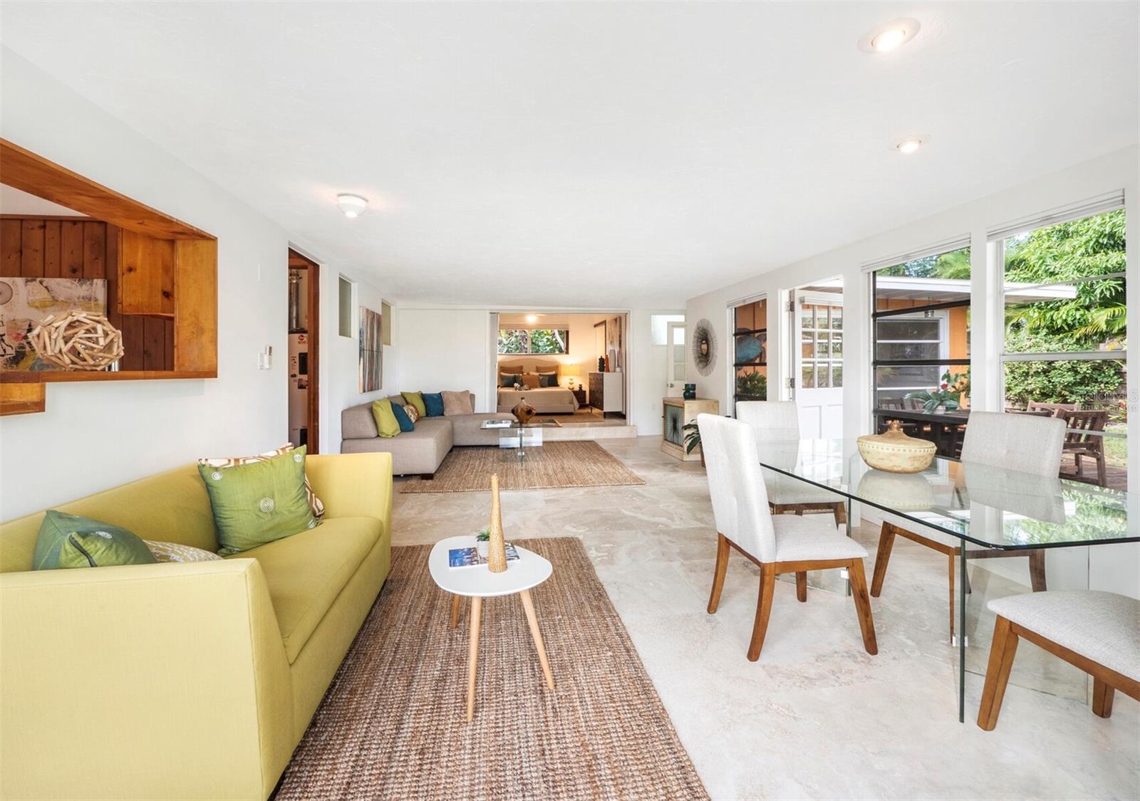711 RUSSELL ST, LONGBOAT KEY, FL, 34228