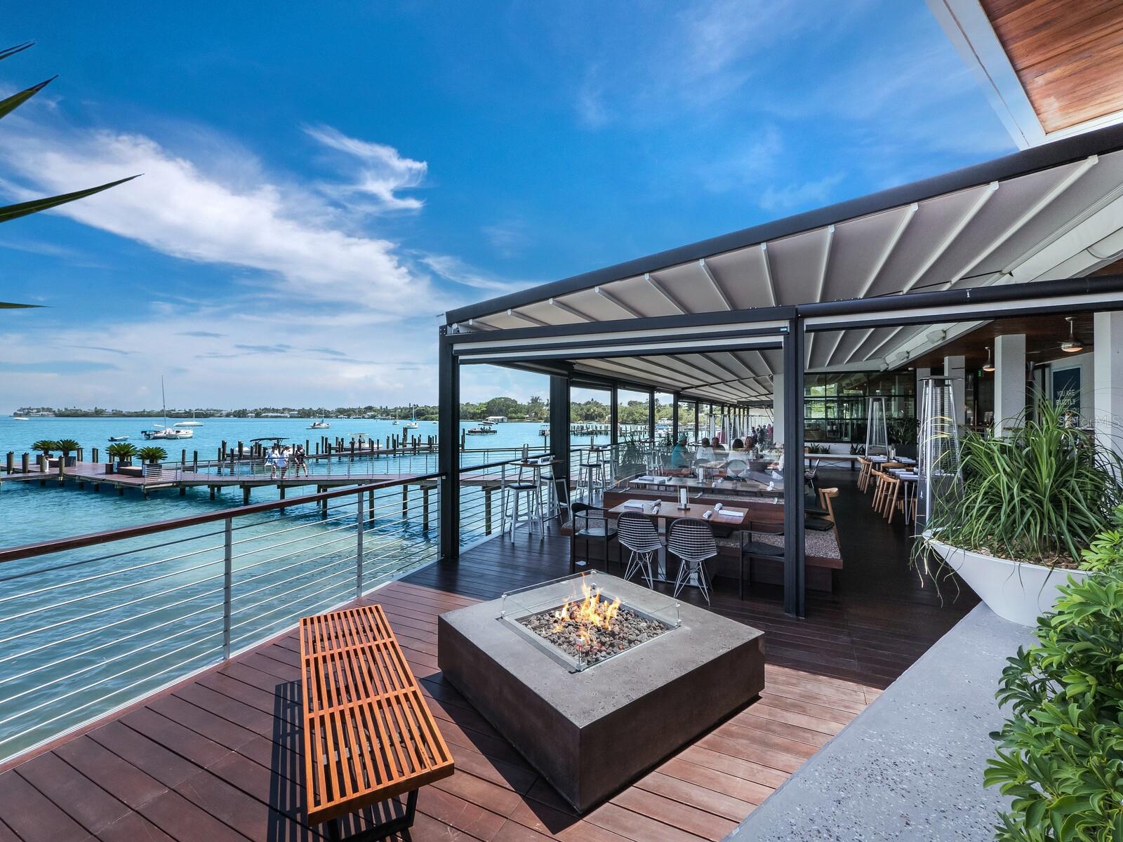 711 RUSSELL ST, LONGBOAT KEY, FL, 34228